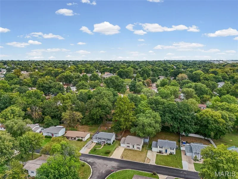 Tree-lined street in Harvest Acres. — 510 Keeney Drive, St Charles, MO 63304