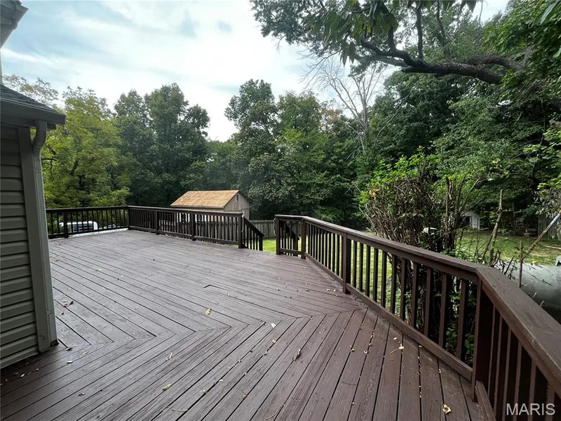 18449 Wild Horse Creek Road, Chesterfield, MO 63005 — listing photo 14 of 20
