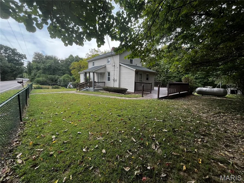 18449 Wild Horse Creek Road, Chesterfield, MO 63005 — listing photo 15 of 20