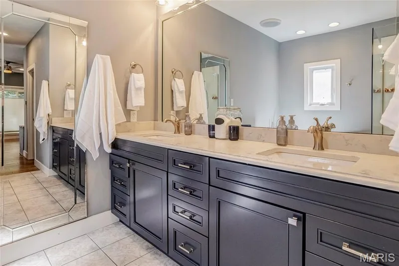 1723 Millstream Drive, Chesterfield, MO 63017 — listing photo 25 of 57