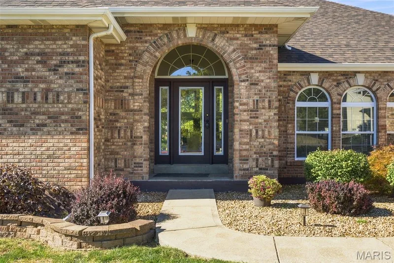 17 White Dove Ct, Dardenne Prairie, MO 63368 — listing photo 6 of 75
