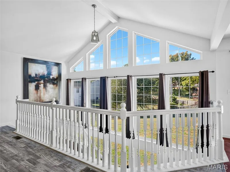 17 White Dove Ct, Dardenne Prairie, MO 63368 — listing photo 12 of 75