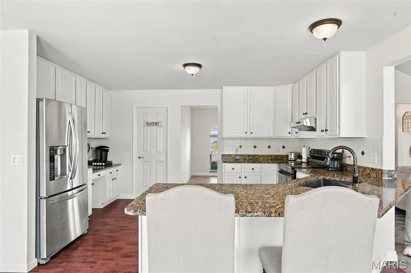 17 White Dove Ct, Dardenne Prairie, MO 63368 — listing photo 24 of 75