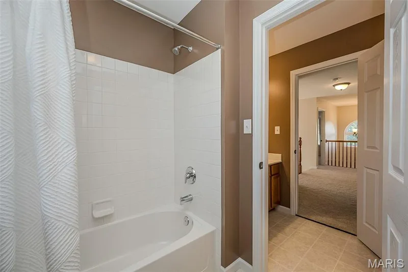 1048 Pierpoint Lane, St Charles, MO 63303 — listing photo 48 of 77
