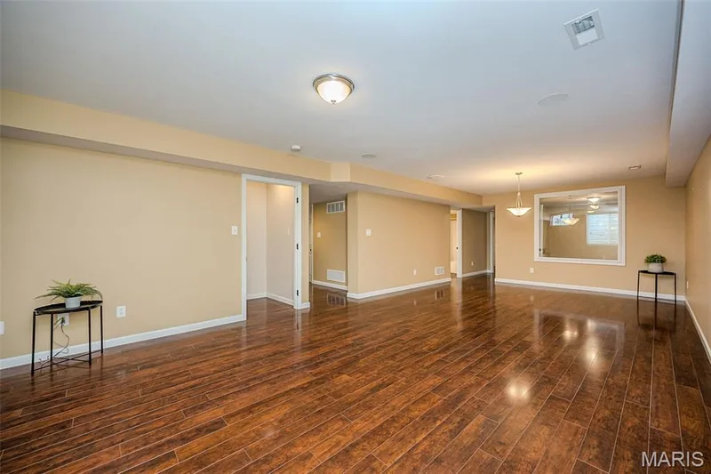 1048 Pierpoint Lane, St Charles, MO 63303 — listing photo 50 of 77