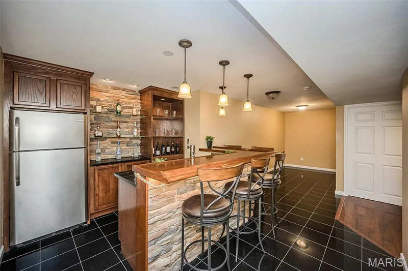 1048 Pierpoint Lane, St Charles, MO 63303 — listing photo 54 of 77