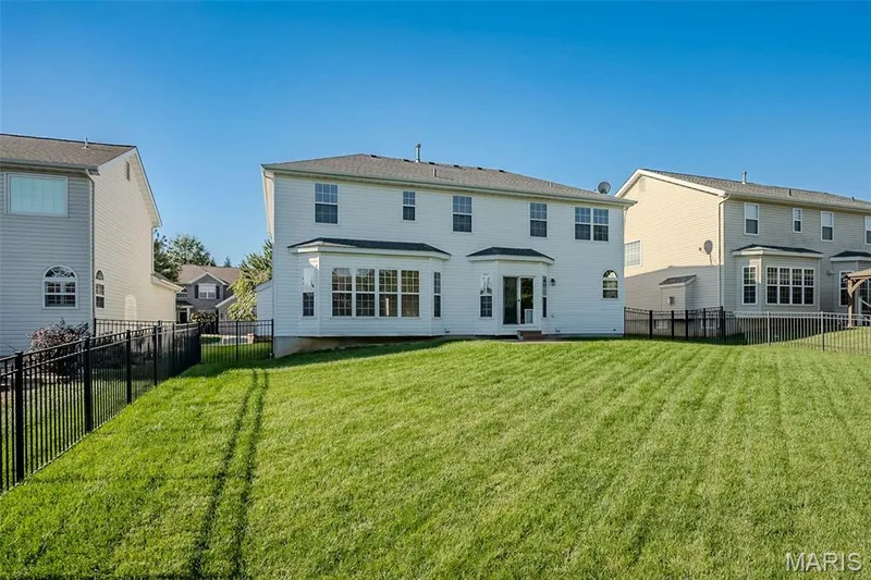 1048 Pierpoint Lane, St Charles, MO 63303 — listing photo 62 of 77