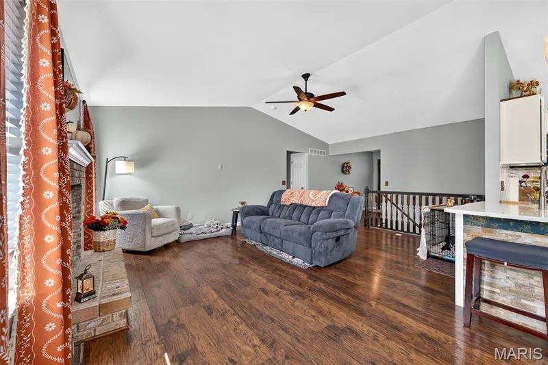 2727 Providence Ridge Drive, Wentzville, MO 63385 — listing photo 13 of 35