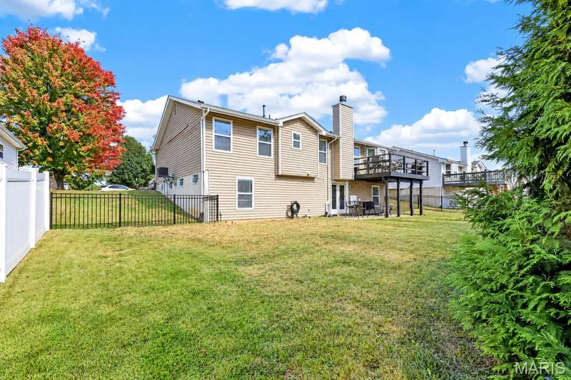 2727 Providence Ridge Drive, Wentzville, MO 63385 — listing photo 31 of 35