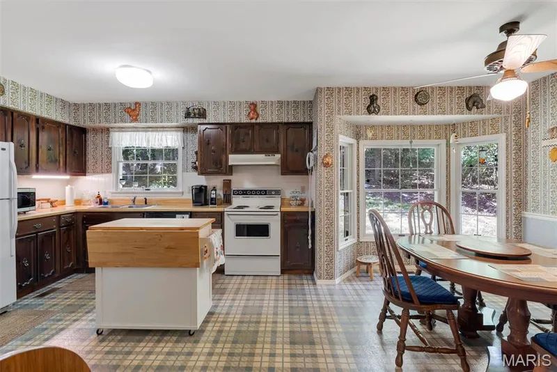 29 Rockwood Forest Valley, Wildwood, MO 63025 — listing photo 37 of 56
