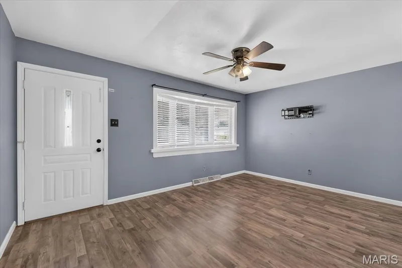 3315 Joyce Drive, St Charles, MO 63301 — listing photo 10 of 57