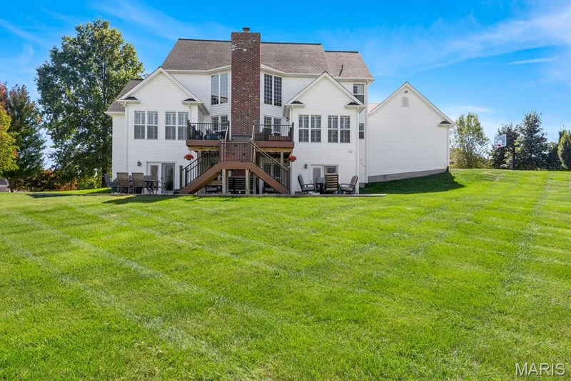 5364 Tower Hill Court, Weldon Spring, MO 63304 — listing photo 2 of 9