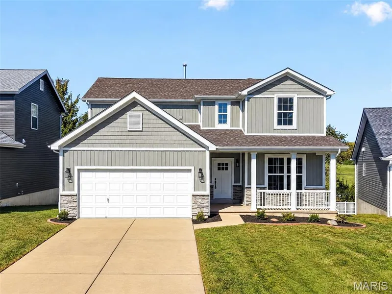 350 Briarchase Circle, Lake St. Louis, MO 63367 — listing photo 2 of 39