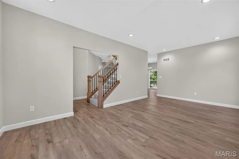 350 Briarchase Circle, Lake St. Louis, MO 63367 — listing photo 4 of 39