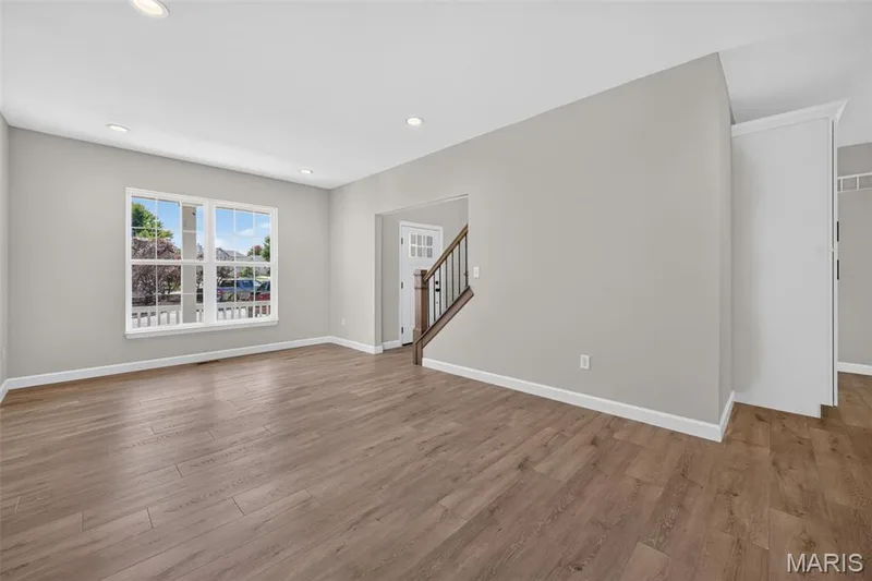350 Briarchase Circle, Lake St. Louis, MO 63367 — listing photo 5 of 39