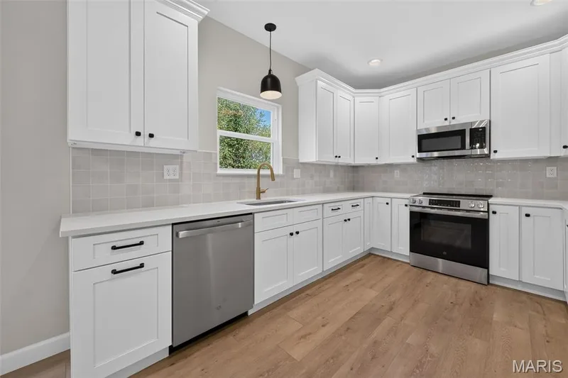 350 Briarchase Circle, Lake St. Louis, MO 63367 — listing photo 6 of 39