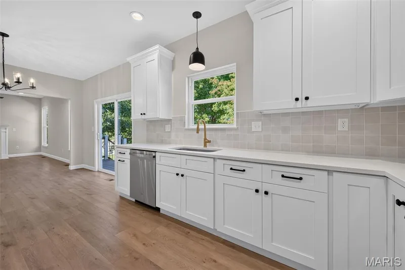 350 Briarchase Circle, Lake St. Louis, MO 63367 — listing photo 8 of 39