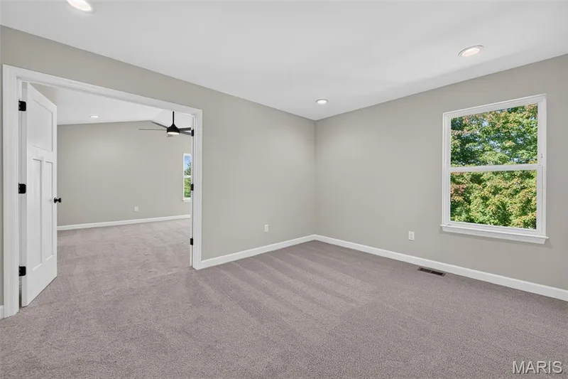 350 Briarchase Circle, Lake St. Louis, MO 63367 — listing photo 16 of 39