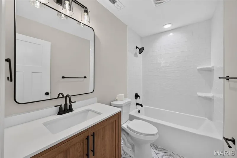 350 Briarchase Circle, Lake St. Louis, MO 63367 — listing photo 24 of 39
