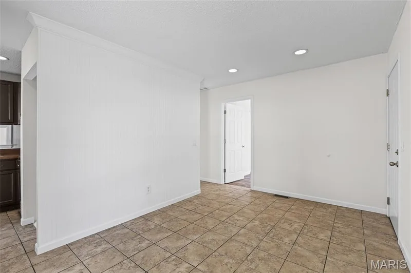 410 Feise Road, O'Fallon, MO 63368 — listing photo 12 of 24