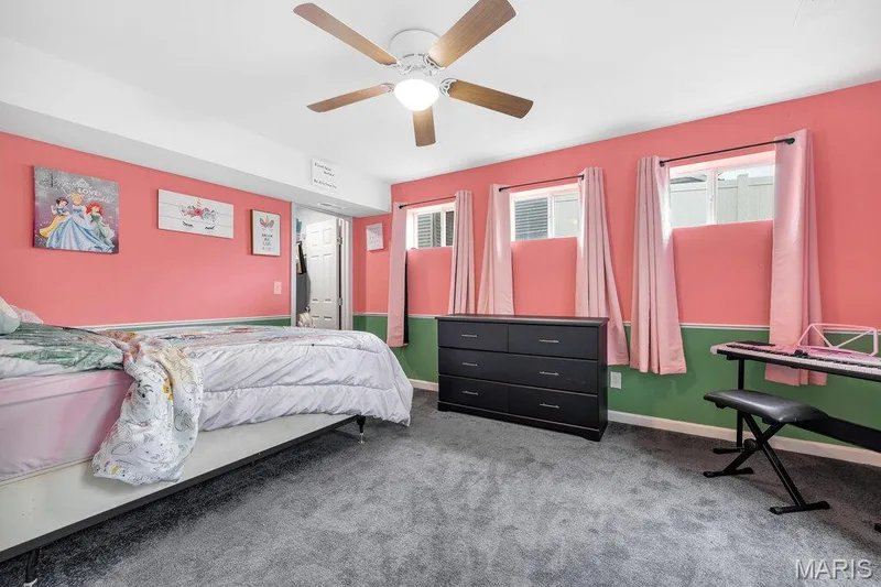 30 Crystal Manor Court, Wentzville, MO 63385 — listing photo 22 of 35