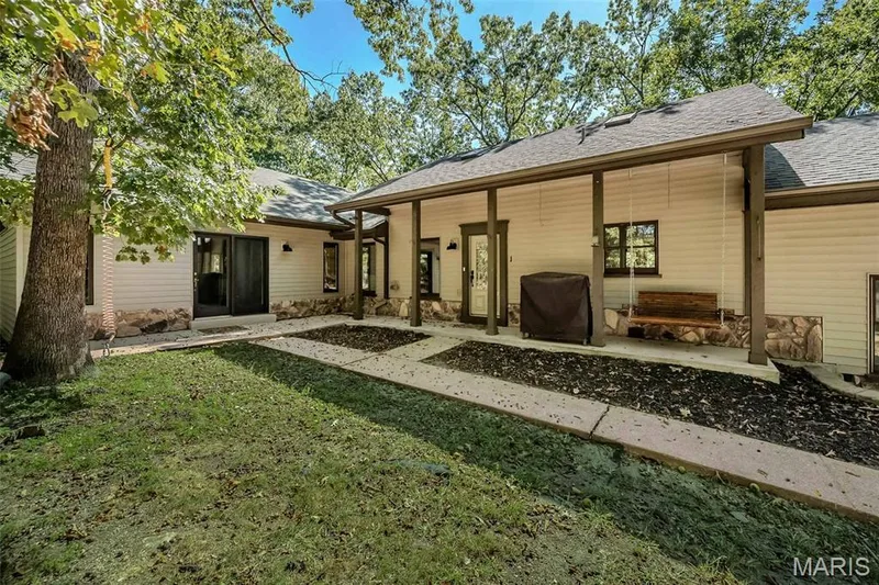 Covered front porch — 1302 Bear Canyon Road, Wildwood, MO 63021