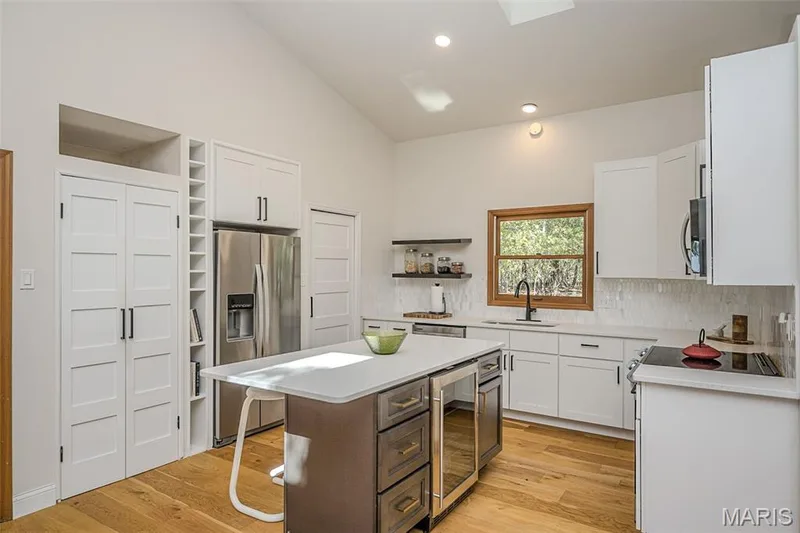 1302 Bear Canyon Road, Wildwood, MO 63021 — listing photo 12 of 53