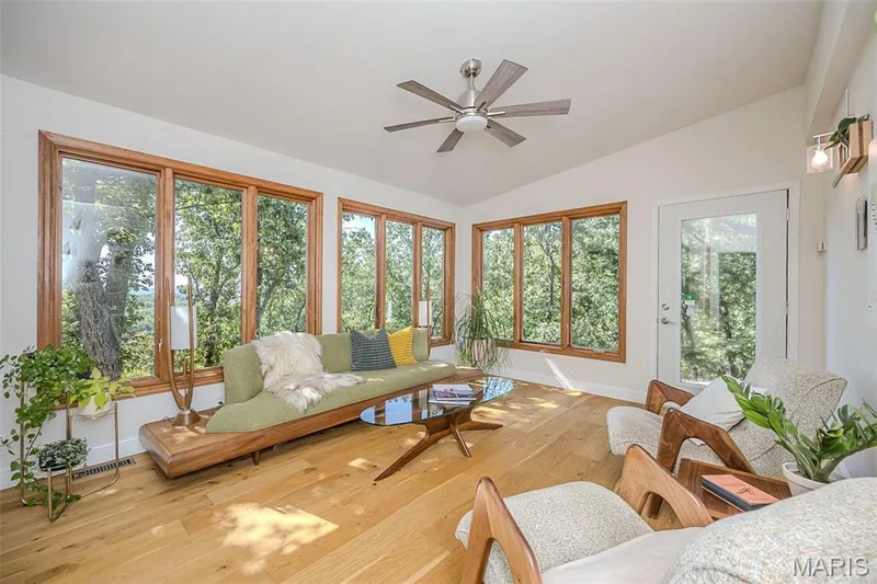 Sundrenched private sanctuary — 1302 Bear Canyon Road, Wildwood, MO 63021