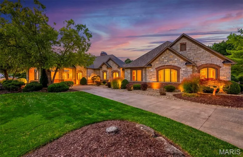 1177 August Lake Drive, Defiance, MO 63341 — listing photo 2 of 62