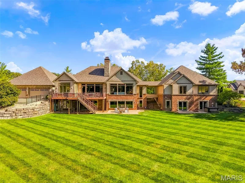 1177 August Lake Drive, Defiance, MO 63341 — listing photo 4 of 62