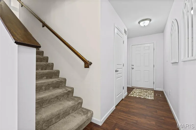 513 Parkgate Drive, Lake St. Louis, MO 63367 — listing photo 11 of 99