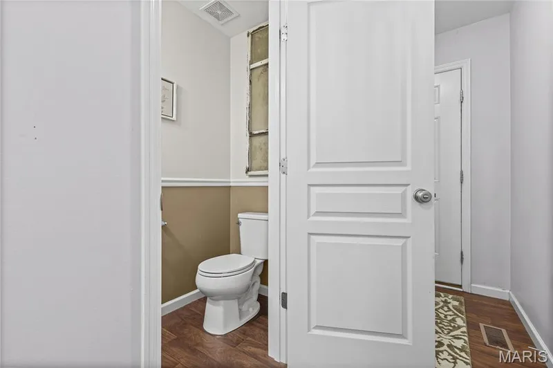 513 Parkgate Drive, Lake St. Louis, MO 63367 — listing photo 13 of 99