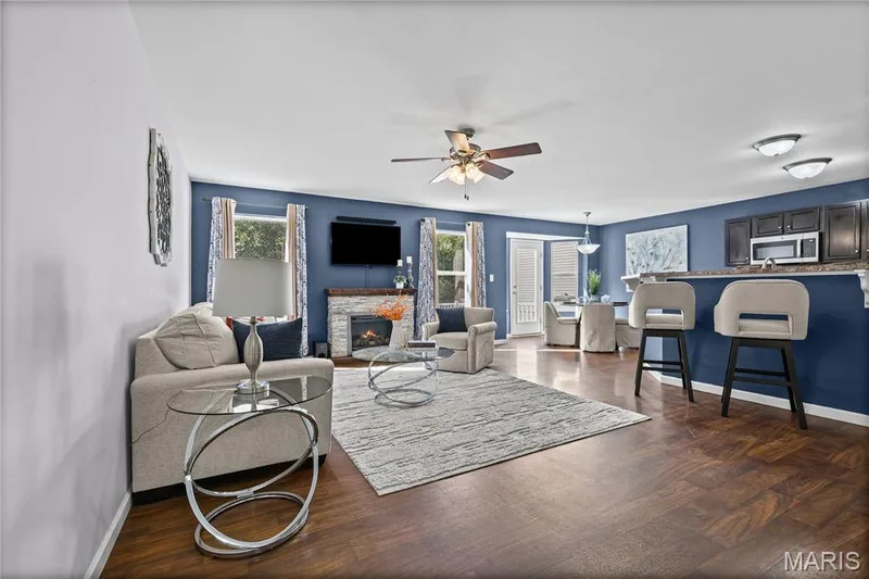 513 Parkgate Drive, Lake St. Louis, MO 63367 — listing photo 17 of 99