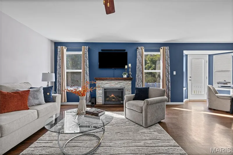 513 Parkgate Drive, Lake St. Louis, MO 63367 — listing photo 24 of 99