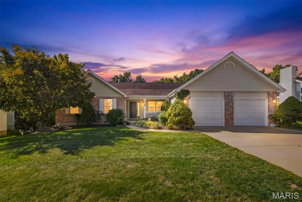 26 Briarwick Trail, St Peters, MO 63376 — listing photo 1 of 80