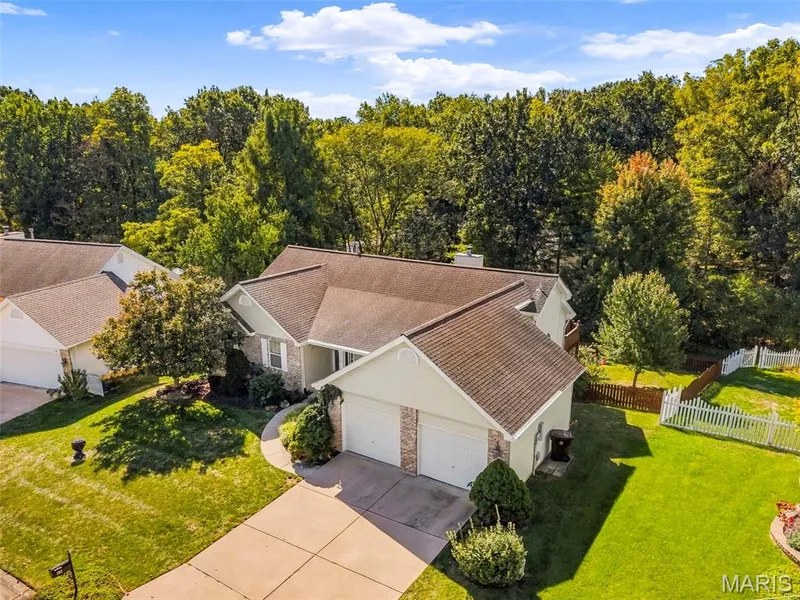26 Briarwick Trail, St Peters, MO 63376 — listing photo 78 of 80