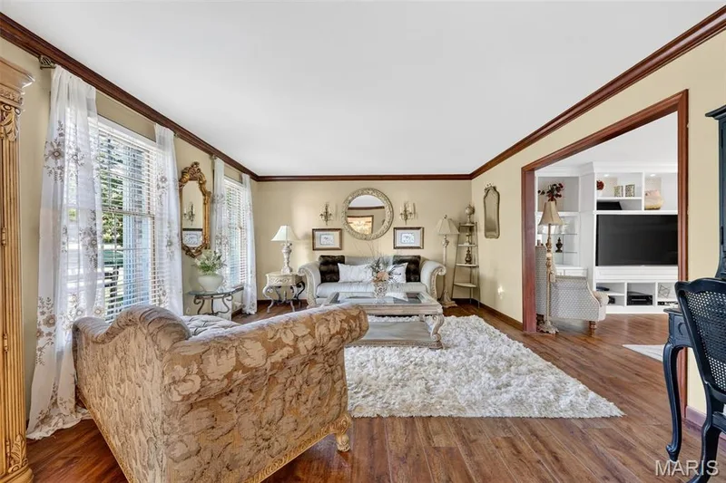 33 Weldon Spring Heights Drive, Weldon Spring, MO 63304 — listing photo 12 of 53
