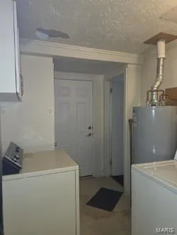 washer, dryer, water heater and furnace are in this utility room. — 304 W Pitman Street, O'Fallon, MO 63366