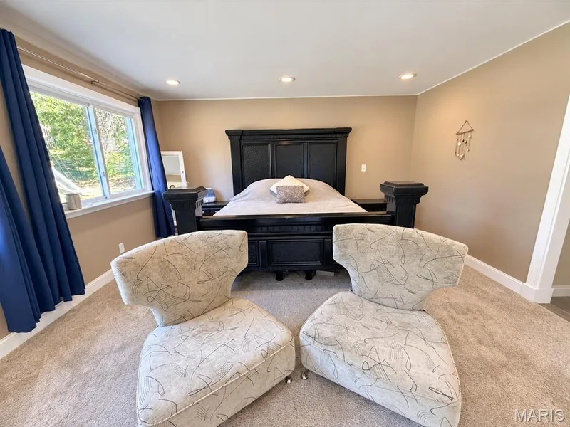 111 Valvero Drive, St Charles, MO 63304 — listing photo 11 of 43