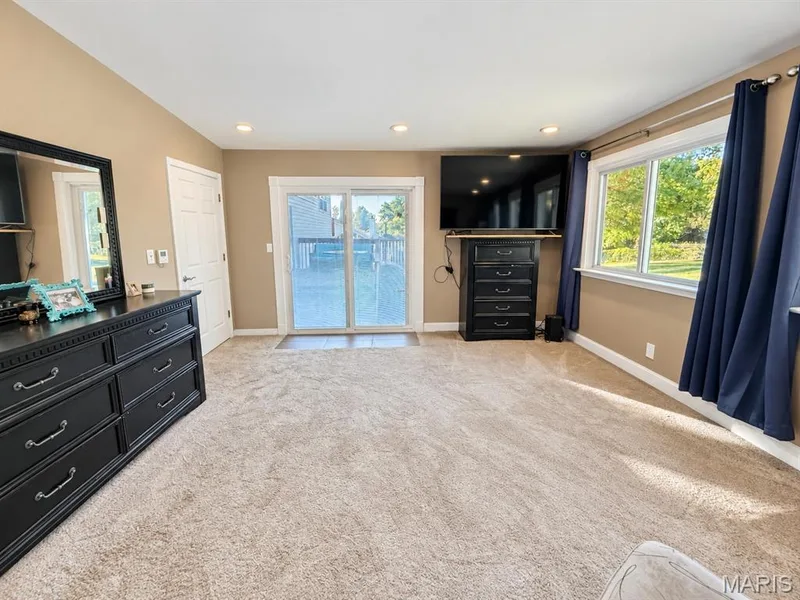 111 Valvero Drive, St Charles, MO 63304 — listing photo 21 of 43