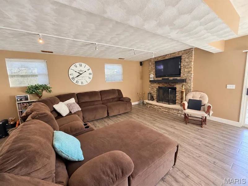 111 Valvero Drive, St Charles, MO 63304 — listing photo 41 of 43