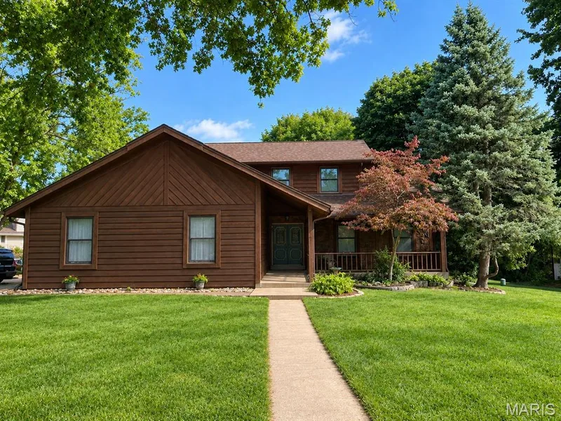 29 Number Six Green Drive #A, St Charles, MO — listing photo 1
