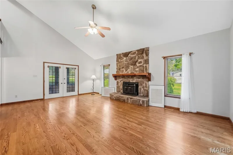 Double doors to screened in porch — 29 Number Six Green Drive #A, St Charles, MO 63303