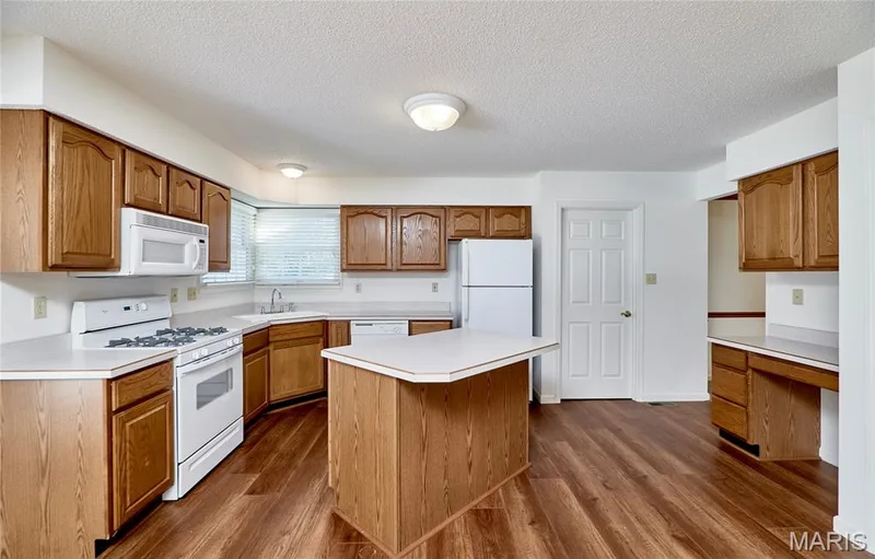 234 England Drive, O'Fallon, MO 63366 — listing photo 16 of 41