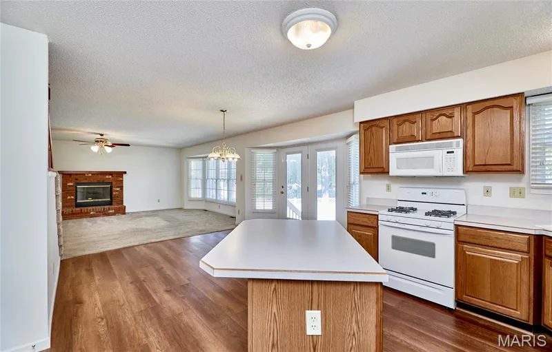 234 England Drive, O'Fallon, MO 63366 — listing photo 18 of 41