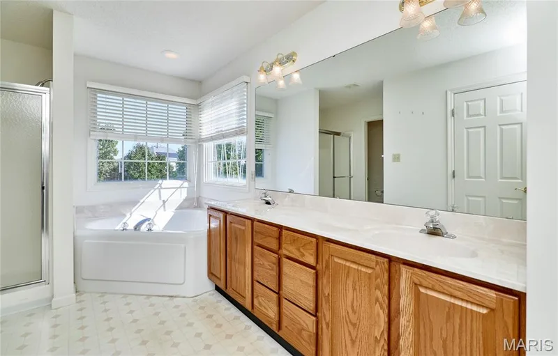 234 England Drive, O'Fallon, MO 63366 — listing photo 27 of 41