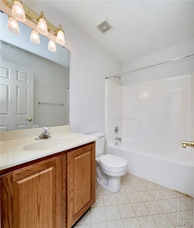 234 England Drive, O'Fallon, MO 63366 — listing photo 34 of 41