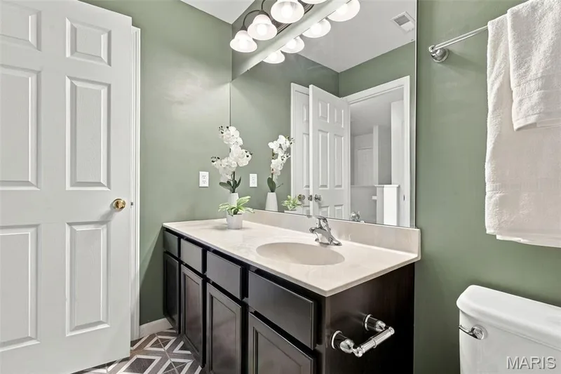 Second full bathroom upstairs — 429 Spring Trace, O'Fallon, MO 63368