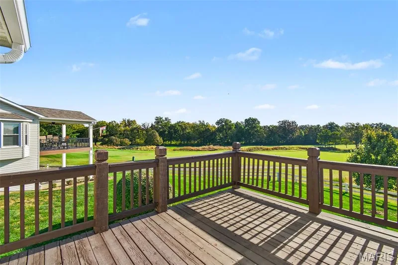 4 Putting Green Drive, Dardenne Prairie, MO 63368 — listing photo 3 of 29