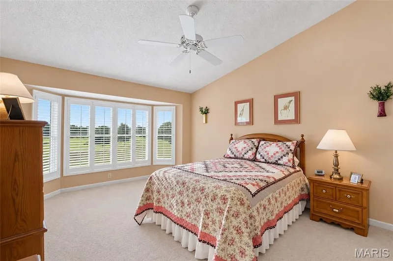 4 Putting Green Drive, Dardenne Prairie, MO 63368 — listing photo 13 of 29